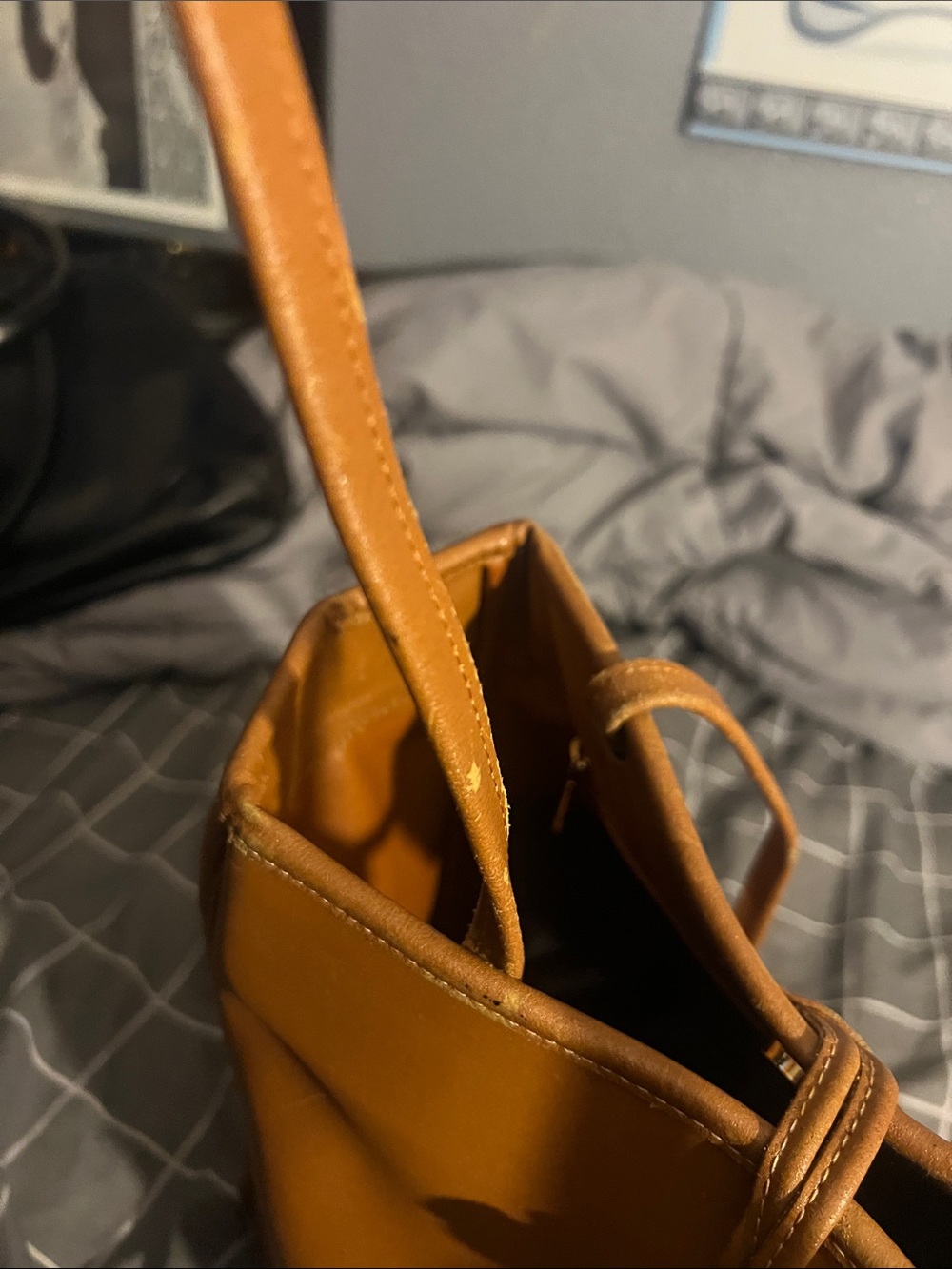 Longchamp Brown Leather Shoulder Tote - Timeless Everyday Bag - Picture 9 of 16